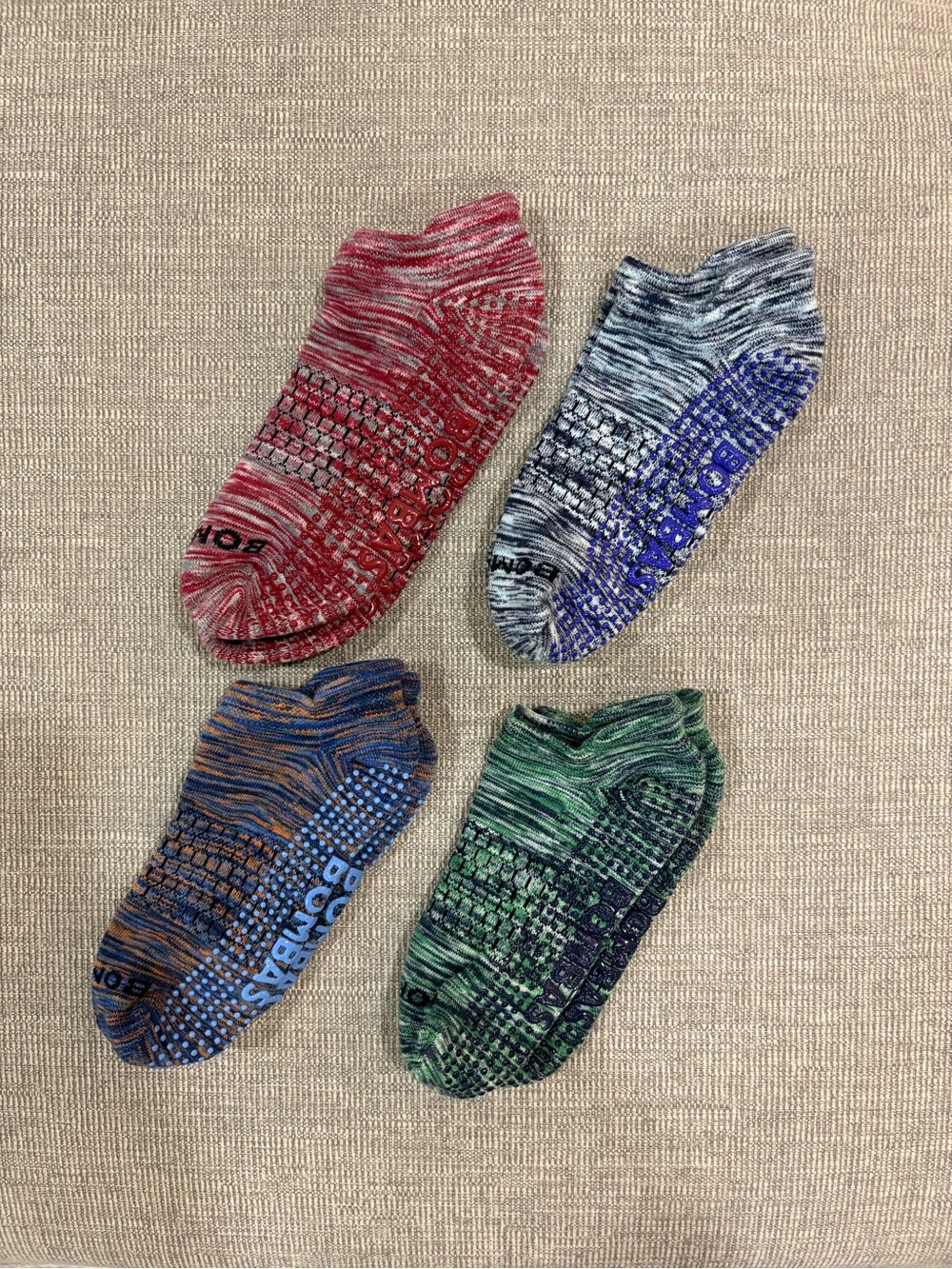 Bombas women ankle gripper Socks - Assorted Colors (4-Pack)